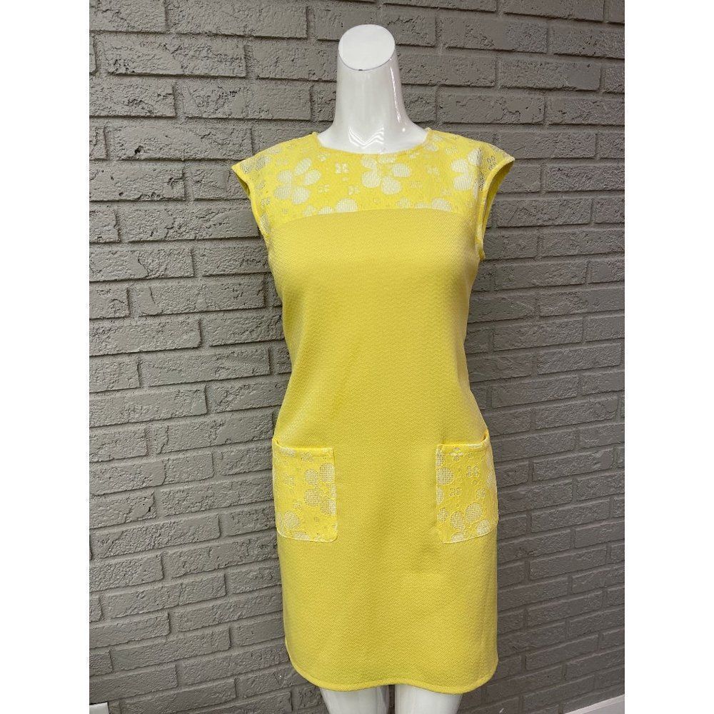 Molly Bracken Yellow Lace Insert Woven Sheath Dress Size XS NWT